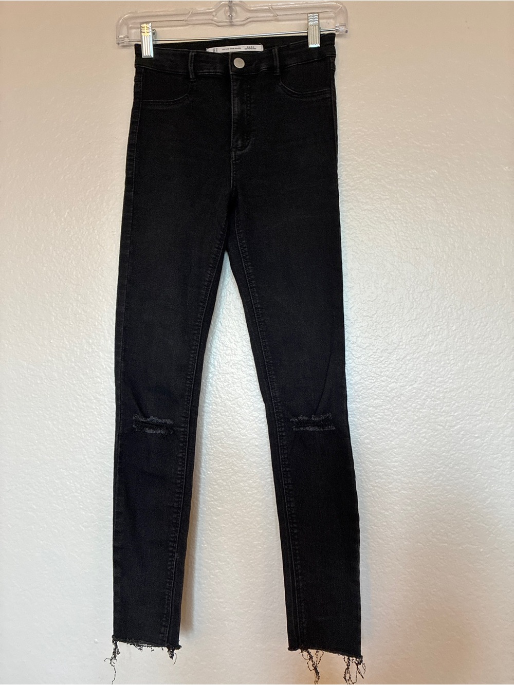 Zara Black Skinny Jeans with Raw Hem
